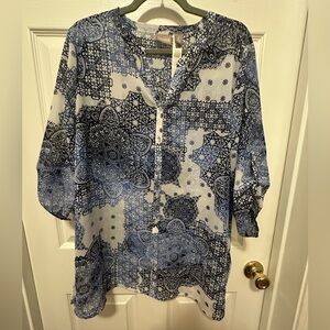 Chico's Size 3 Blue and White Button Down Tunic Top